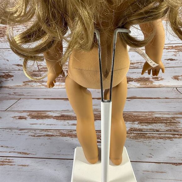 American Girl Doll 18" Blonde Hair Brown Eyes Pleasant Company 2017 - Picture 8 of 12